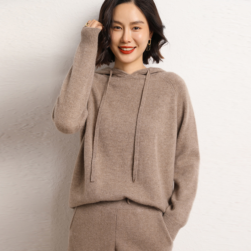 100% カシミヤ女性用マッチングセットフード付き襟プルオー - Winter Clothing Matching のレビューと価格
